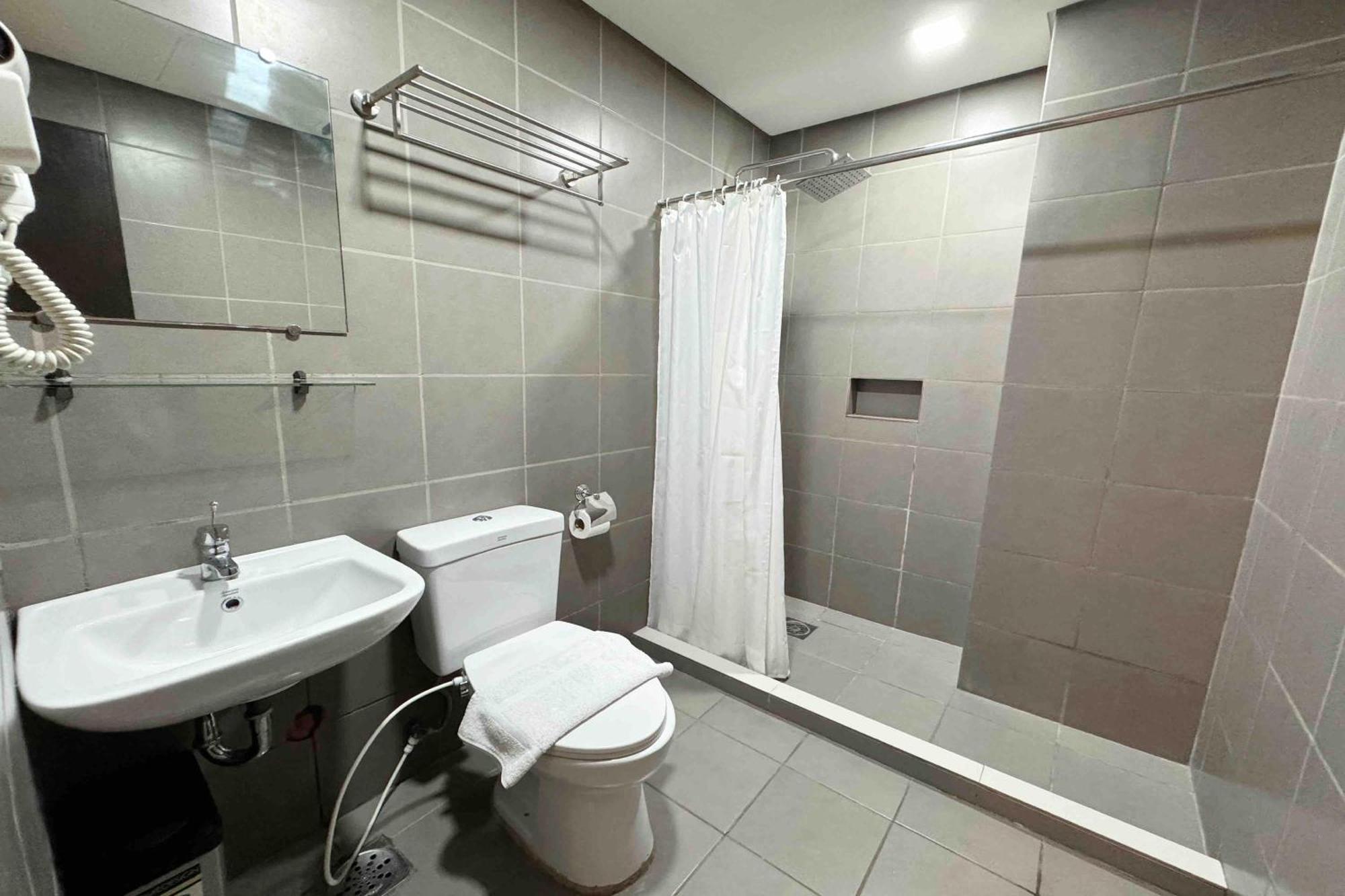 Belltower Csheli Suites Bantay - Vigan Exteriör bild
