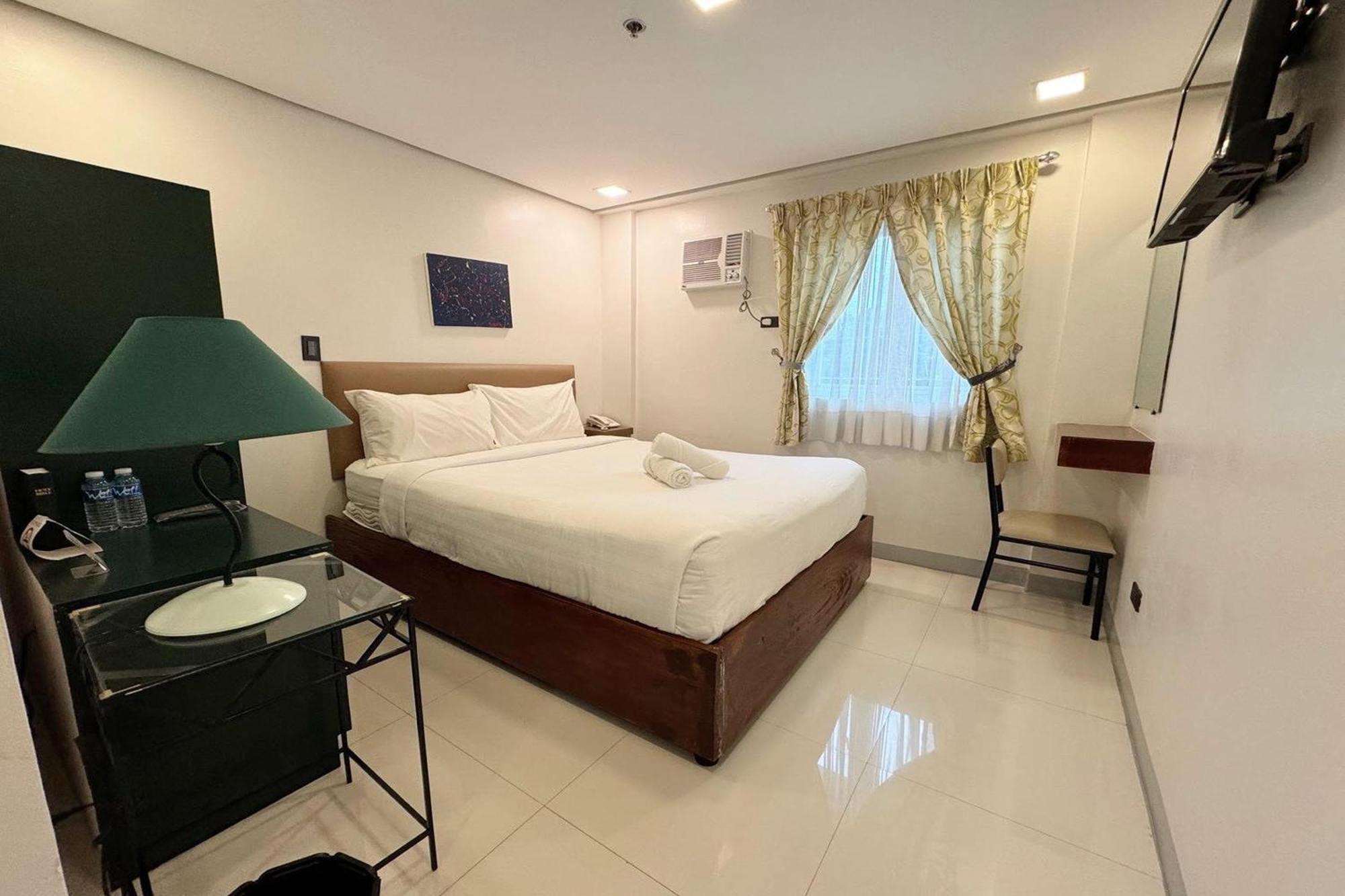 Belltower Csheli Suites Bantay - Vigan Exteriör bild