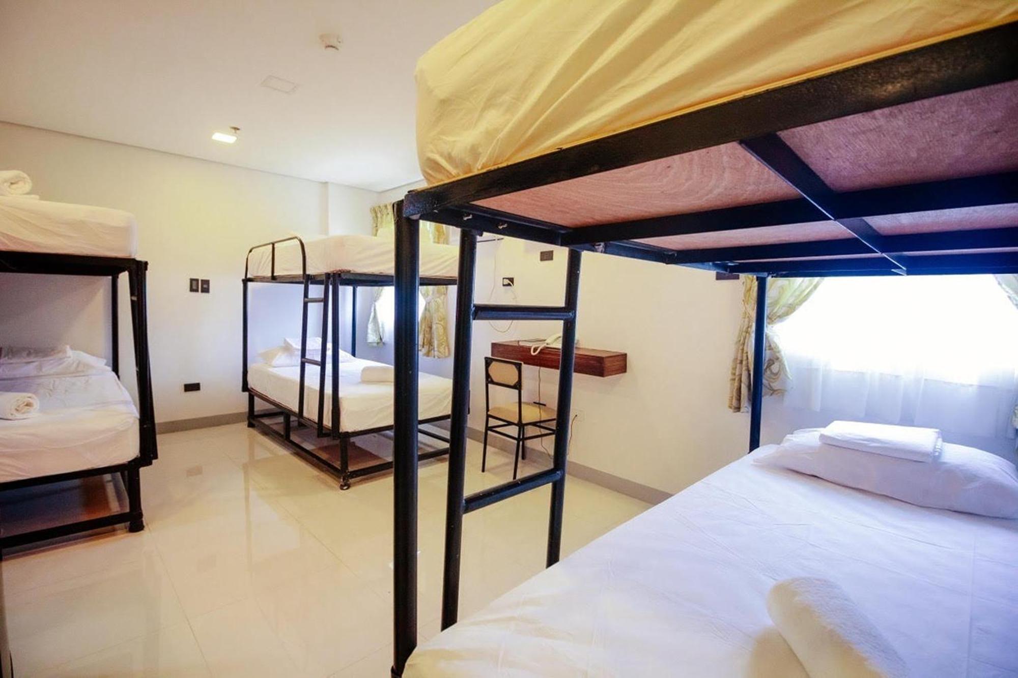 Belltower Csheli Suites Bantay - Vigan Exteriör bild