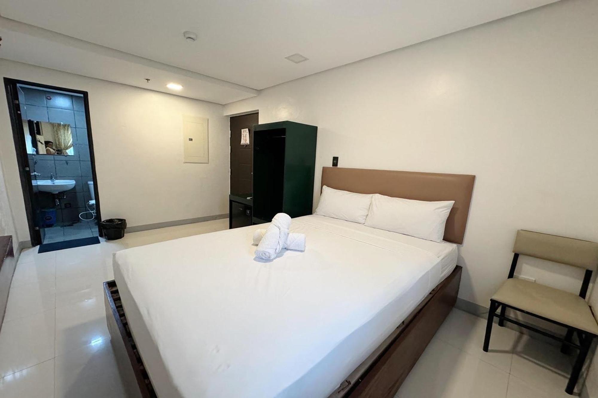Belltower Csheli Suites Bantay - Vigan Exteriör bild