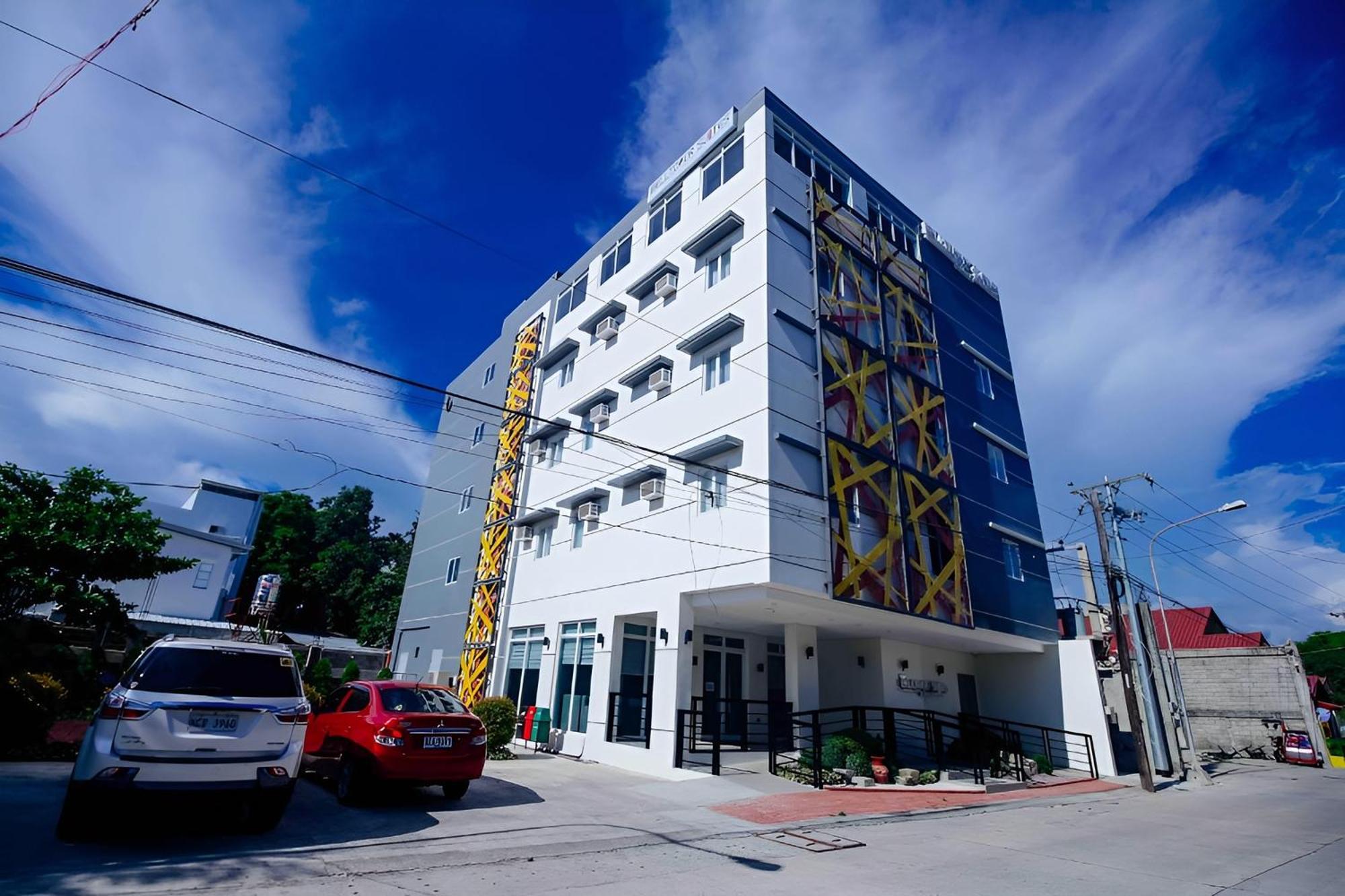Belltower Csheli Suites Bantay - Vigan Exteriör bild